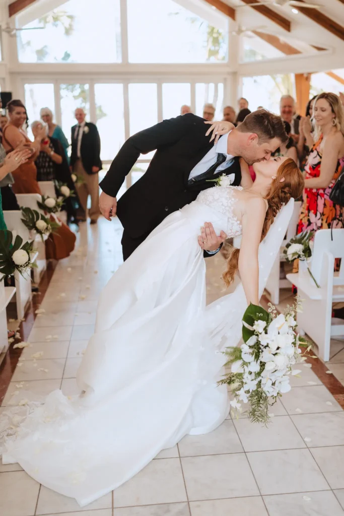 cairns wedding celebrant daintree elopement celebrant cairns