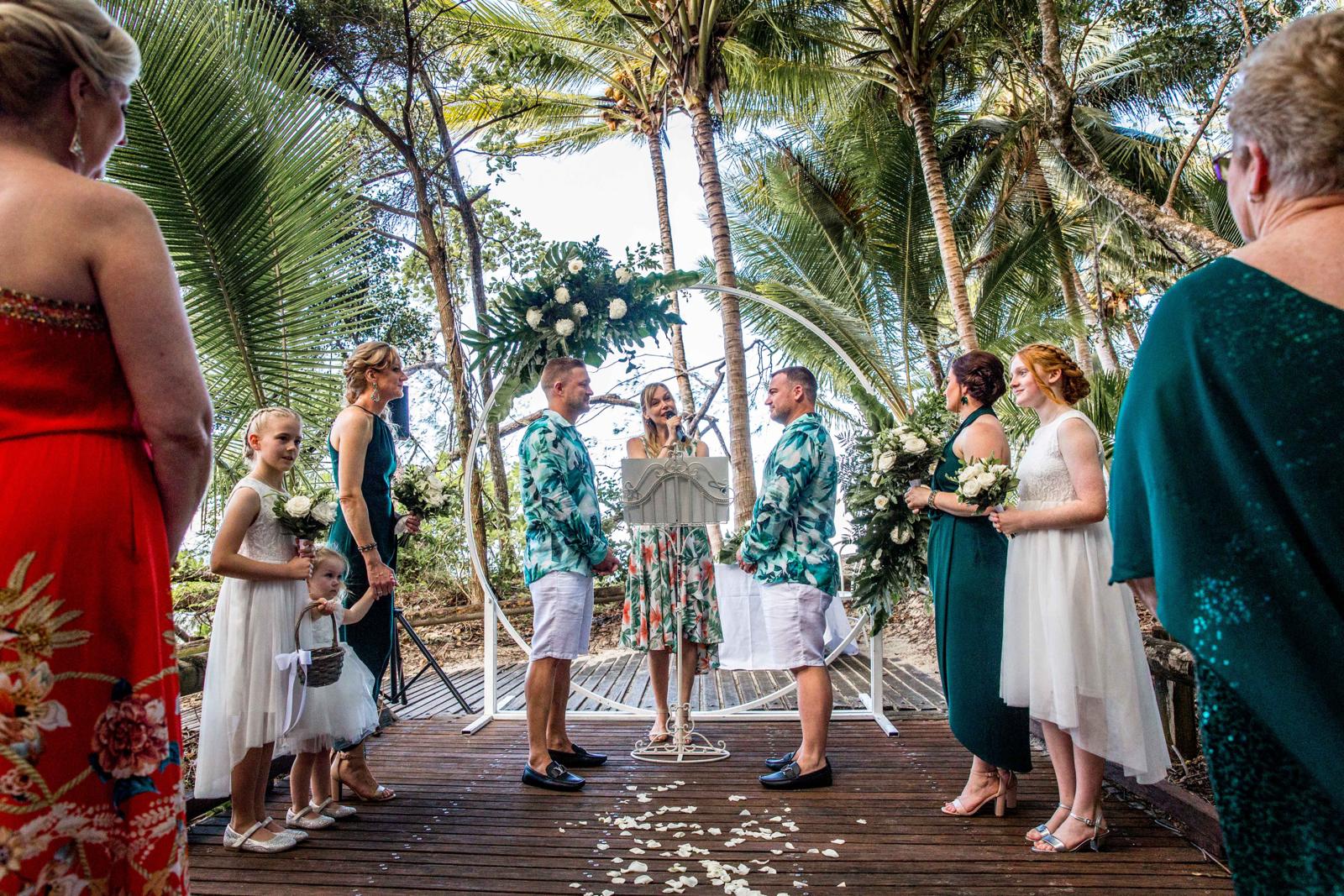 cairns wedding celebrant far north queensland wedding ceremony cairns