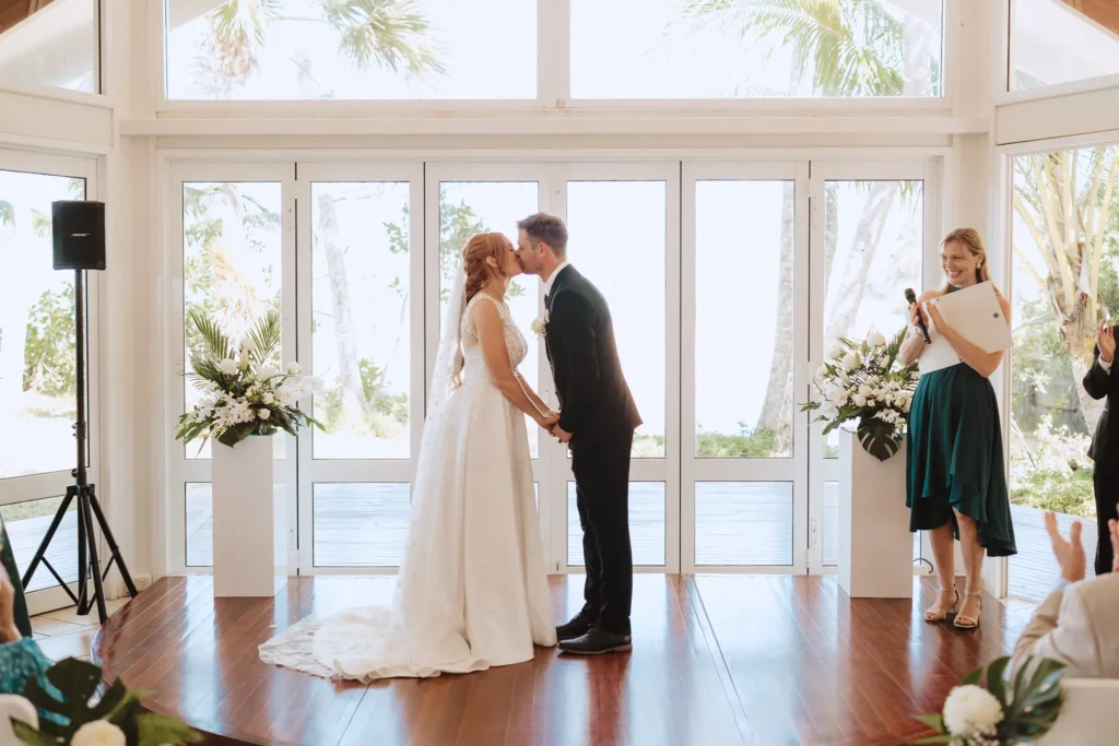 celebrant cairns cairns north queensland professional marriage celebrant