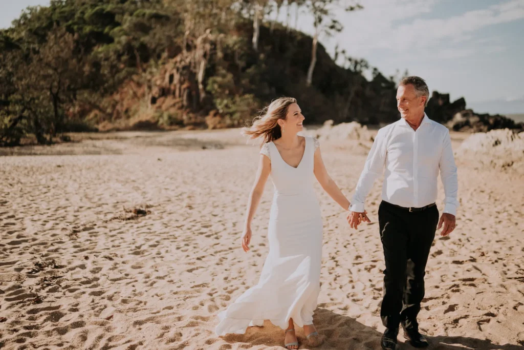 singing celebrant cairns port douglas australia wide wedding celebrant