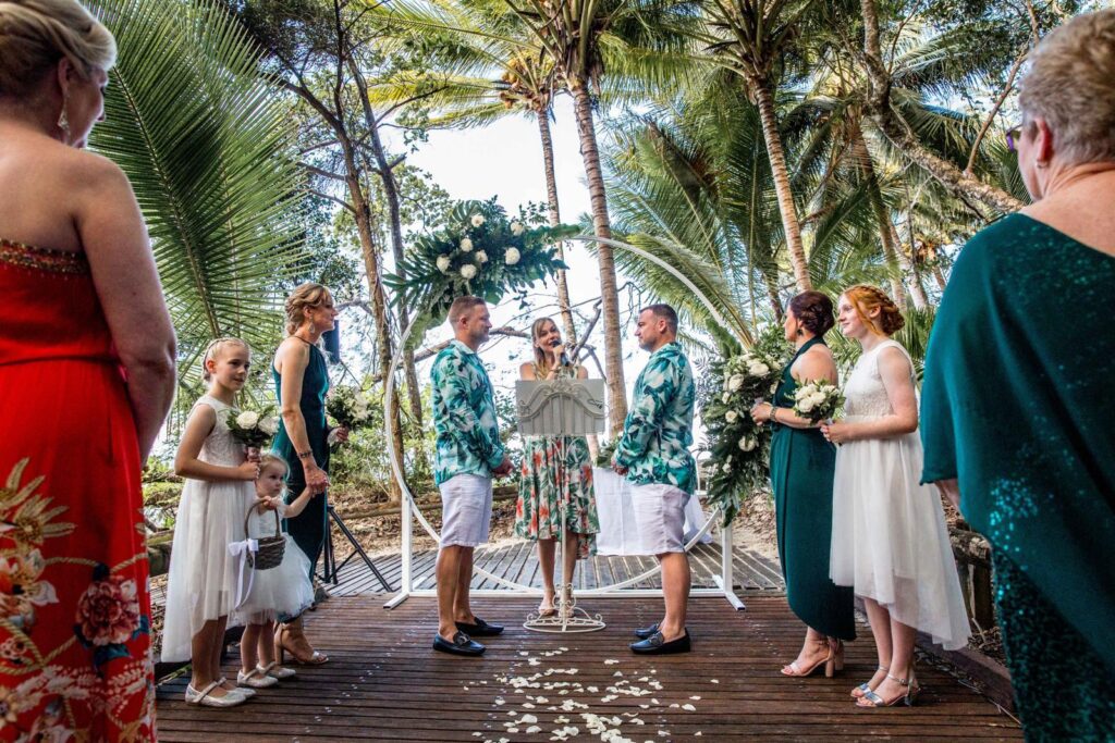 singing celebrant far north queensland palm cove marriage ceremony celebrant
